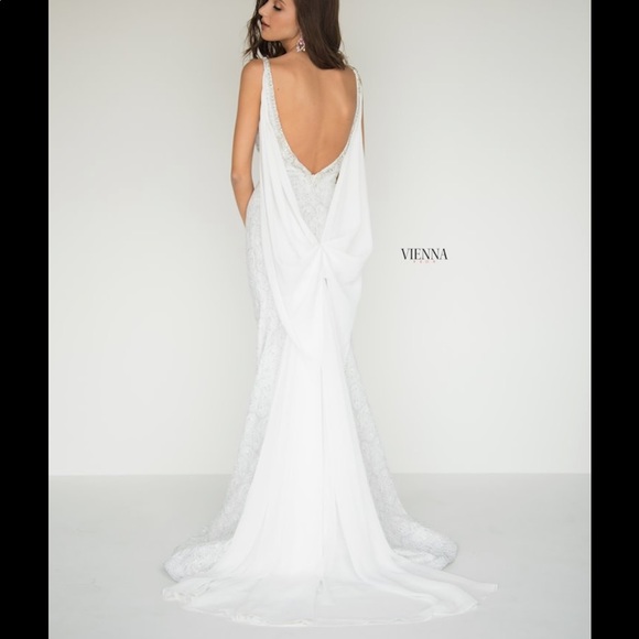 Style 8515 Vienna Prom - Picture 2 of 4